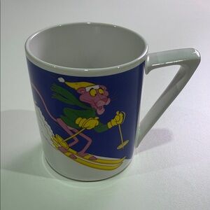 1989 Pink Panther Cartoon Character Skiing Mug - White and Blue Dakin Inc